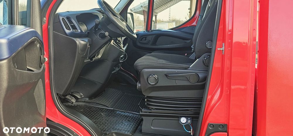 Iveco 35S18 POLMAR - 10