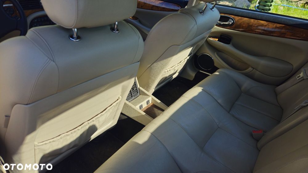 Jaguar XJR Standard - 11