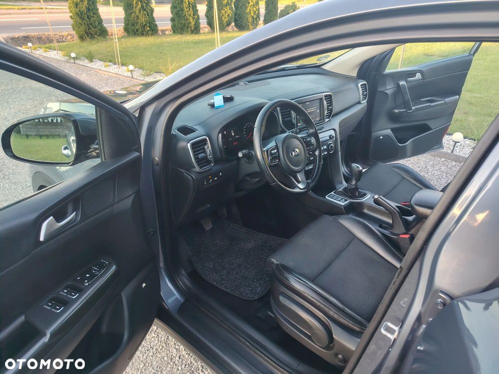 Kia Sportage 1.7 CRDI 2WD Dream-Team Edition - 8