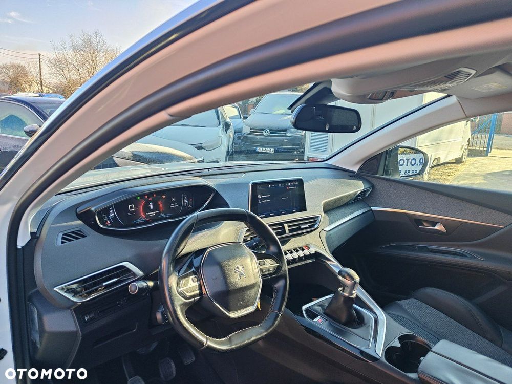 Peugeot 3008 1.2 PureTech Active - 8
