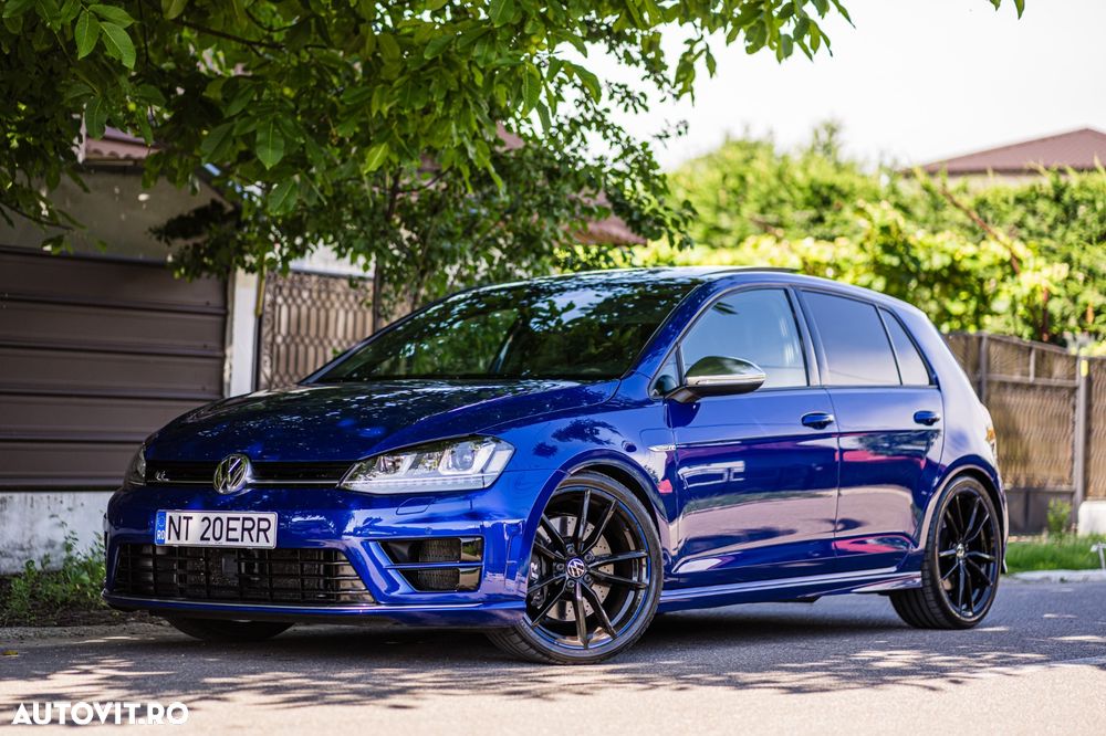 Volkswagen Golf 2.0 TSI BMT 4Mot DSG R - 1