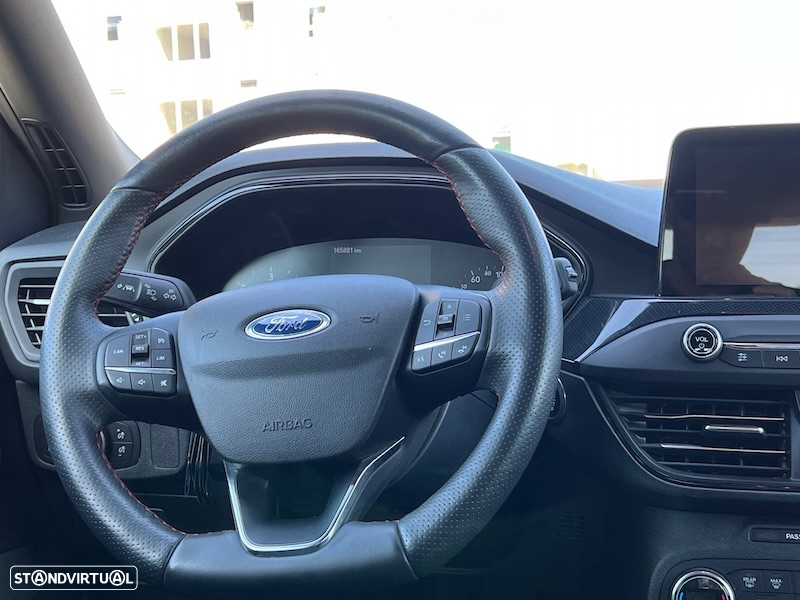 Ford Focus 1.5 TDCi EcoBlue ST-Line - 16