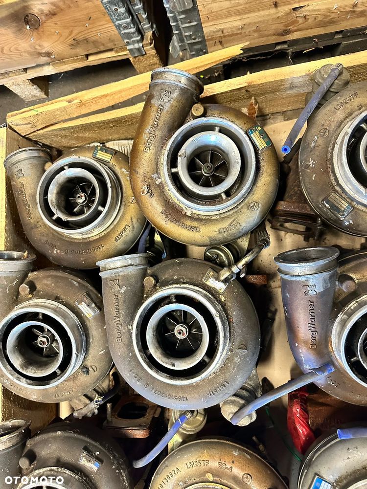 Turbosprężarka BorgWarner KKK Mercedes Actros MP4 EURO 5 A4700961599 / A4710963899 - 1