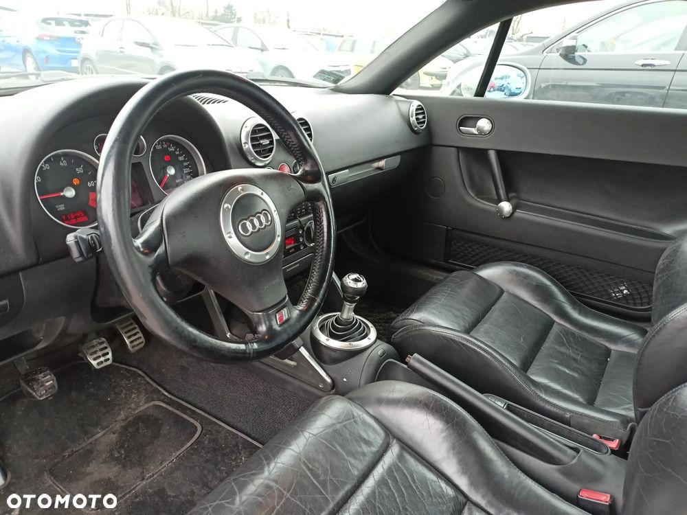 Audi TT Coupé - 7
