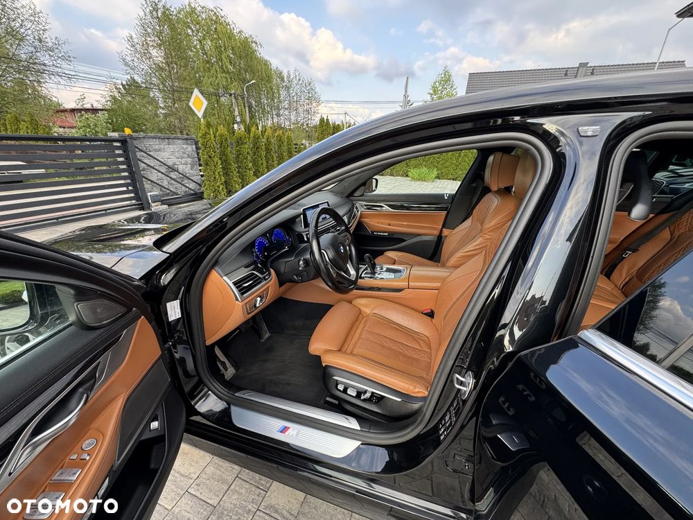 BMW Seria 7 740d xDrive - 21