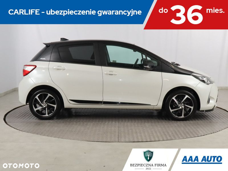 Toyota Yaris - 7