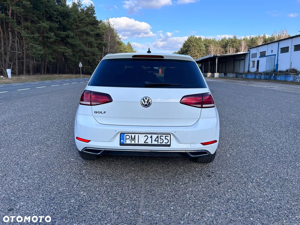 Volkswagen Golf 1.6 TDI (BlueMotion Technology) Comfortline - 4