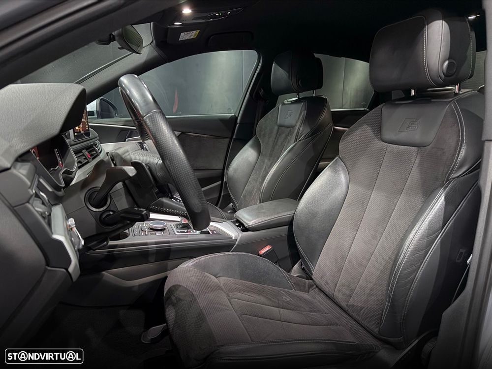 Audi A4 2.0 TDI S-line S tronic - 15
