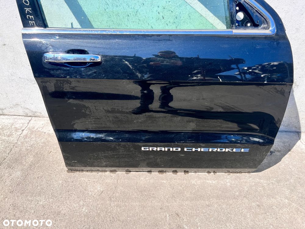 GRAND CHEROKEE WK2- DRZWI PRZEDNIE - 2