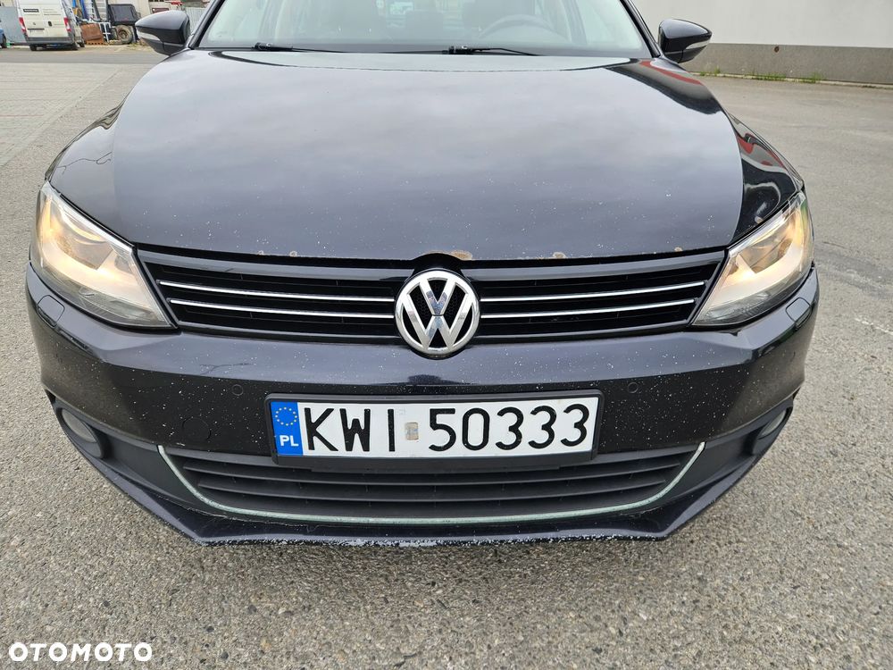 Volkswagen Jetta 1.6 TDI DPF Highline - 31