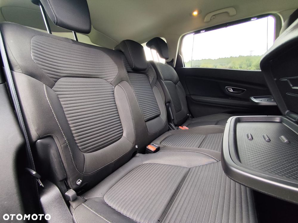 Renault Grand Scenic - 6