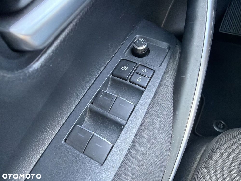 Toyota Corolla - 14