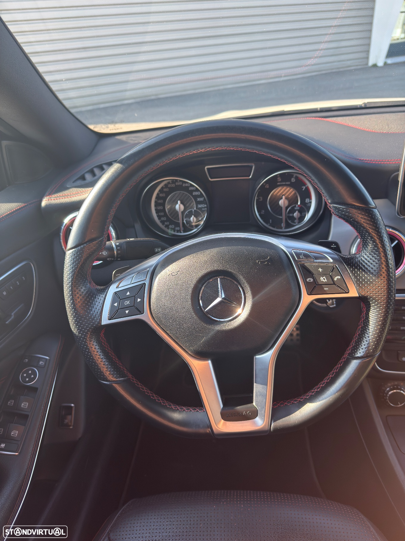Mercedes-Benz CLA 45 AMG 4Matic 7G-DCT - 8