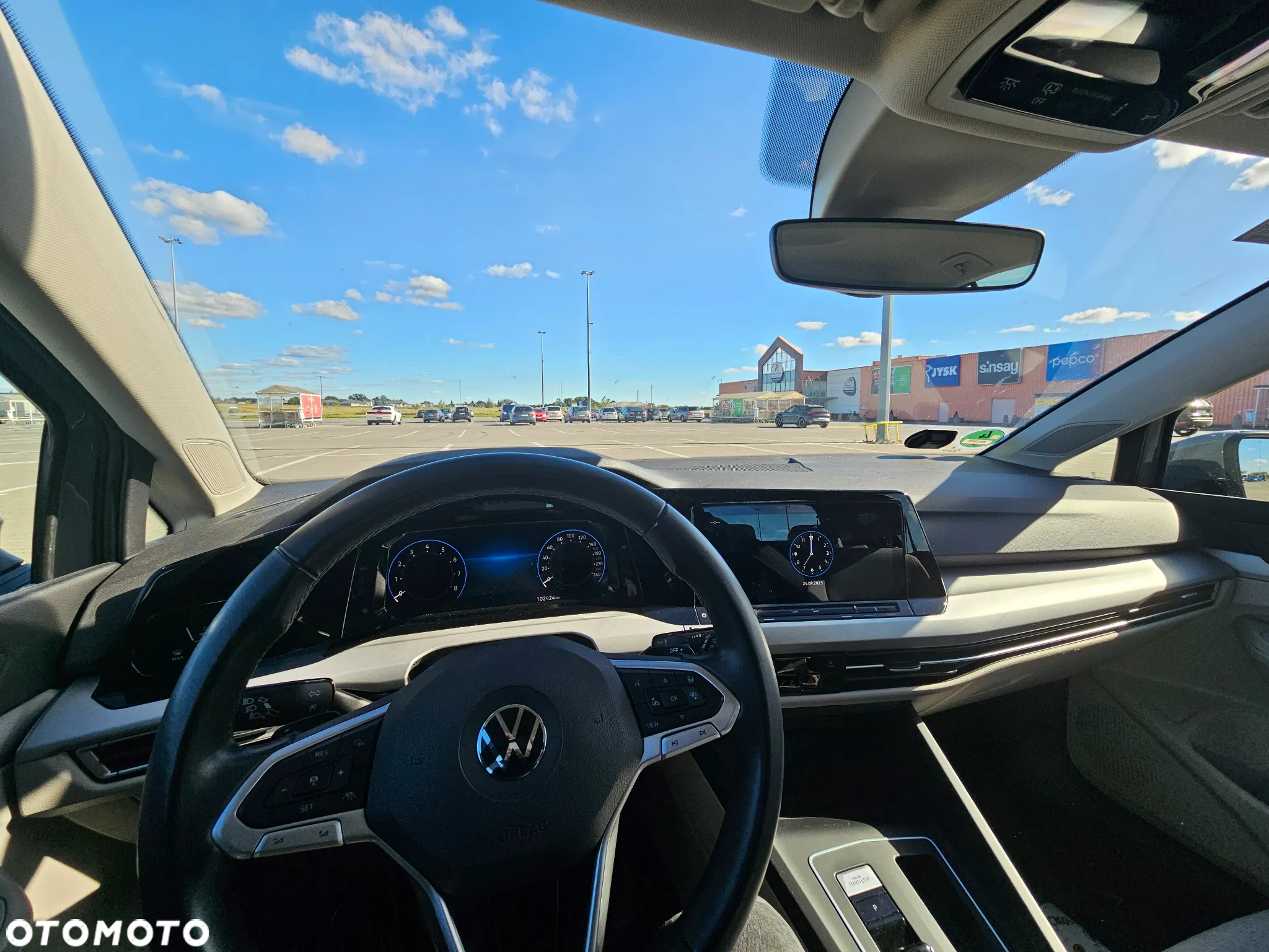 Volkswagen Golf VIII 1.5 eTSI EVO Life DSG - 10