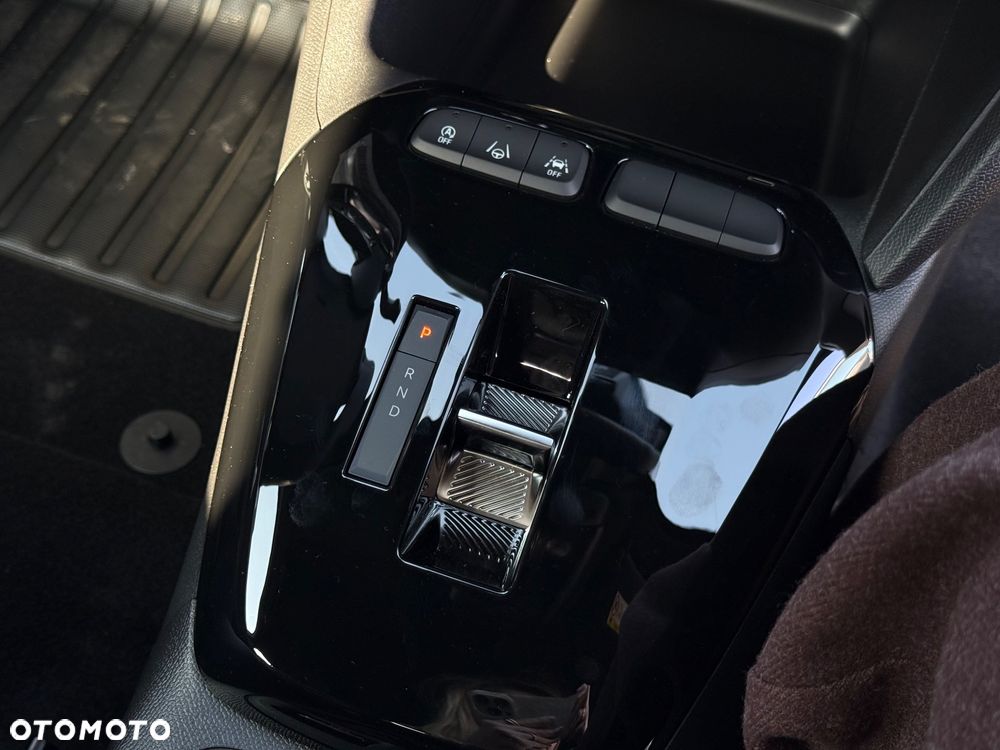 Opel Corsa 1.2 T mHEV GS eDCT - 14