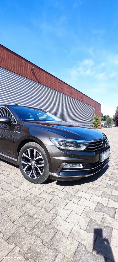 Volkswagen Passat - 21