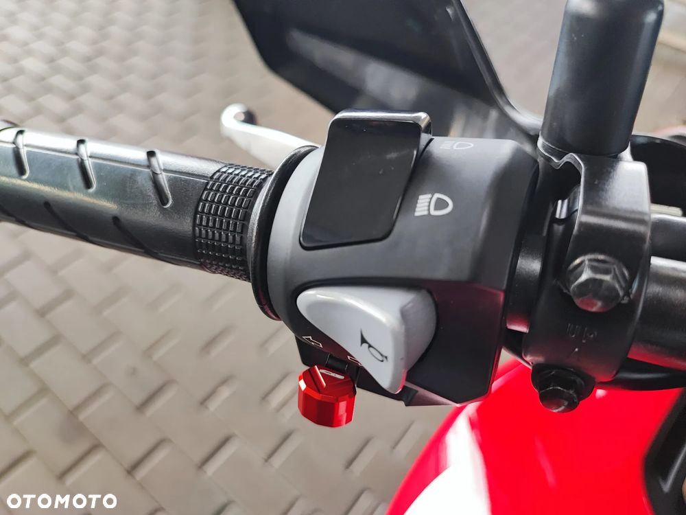 Honda CB - 31
