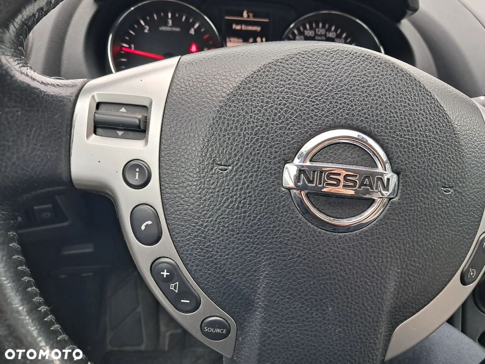 Nissan Qashqai 1.6 dCi DPF tekna - 13