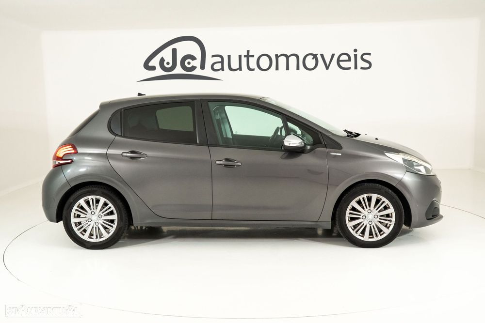 Peugeot 208 1.2 PureTech Style - 7