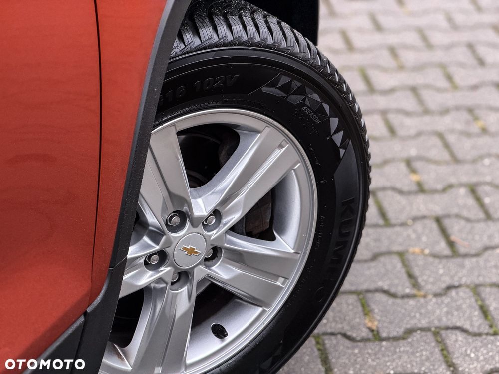 Chevrolet Trax 1.6 LS - 23