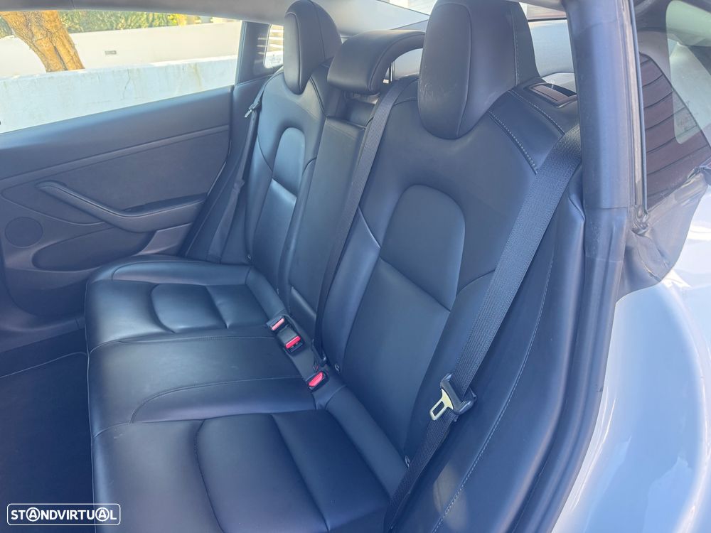 Tesla Model 3 Tração Traseira - 5