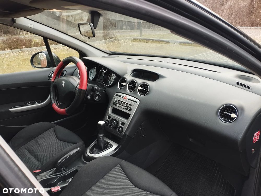 Peugeot 308 1.6 HDi Premium - 23