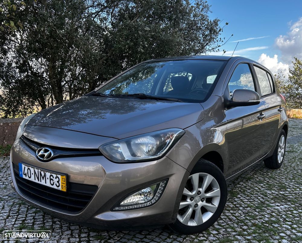 Hyundai i20 1.1 CRDi Urban - 5