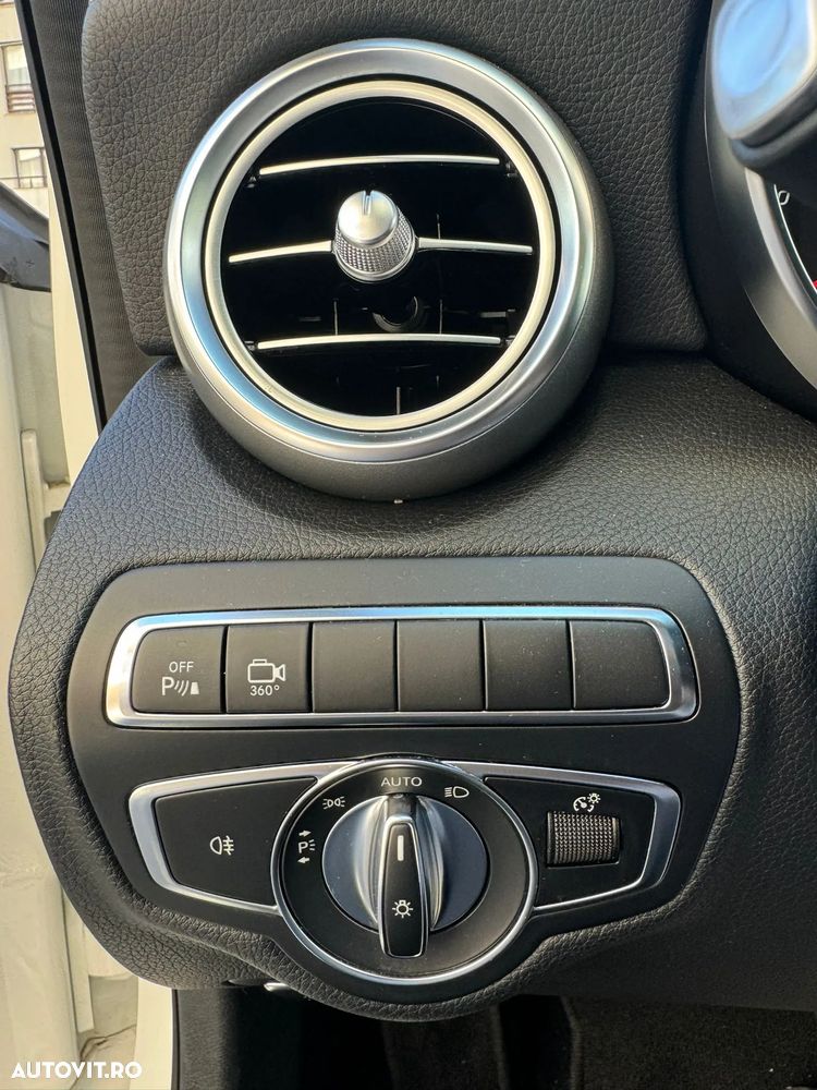Mercedes-Benz C 300 h Aut. - 25