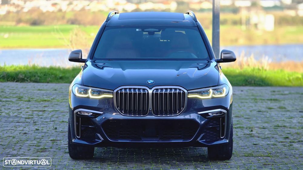 BMW X7 M50d - 10