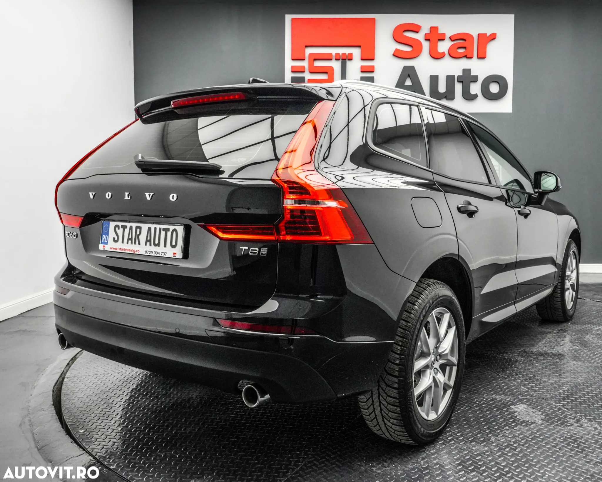 Volvo XC 60 T8 Twin Engine AWD Momentum Pro - 7