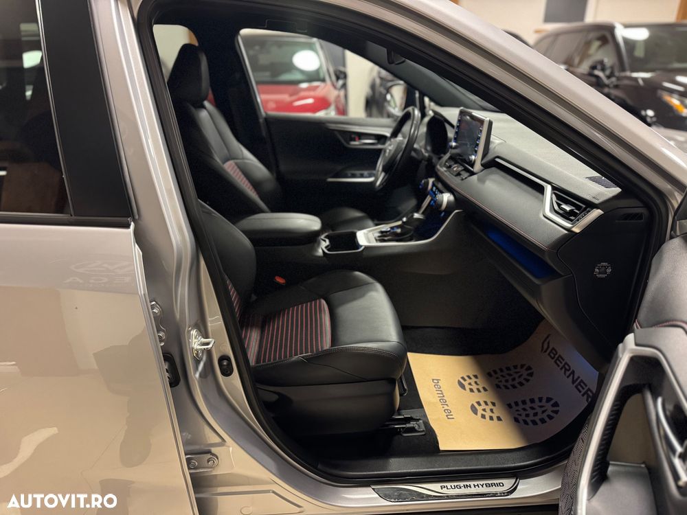 Toyota RAV4 Technik- und Style Paket - 32