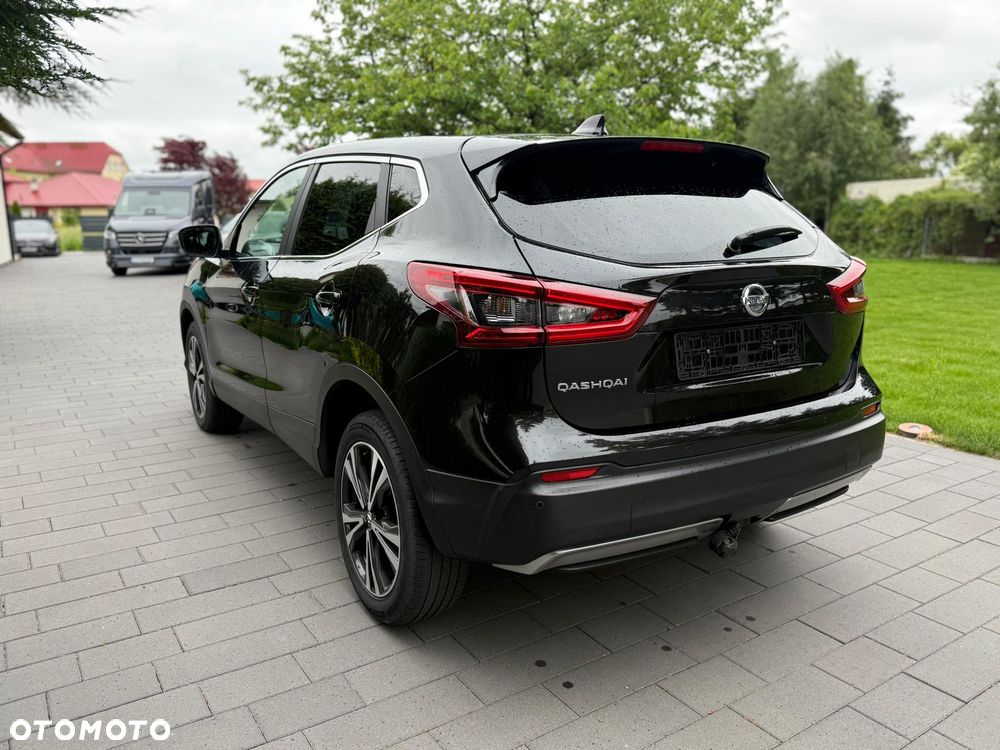 Nissan Qashqai 1.7 dCi 4x4 Tekna Xtronic - 19