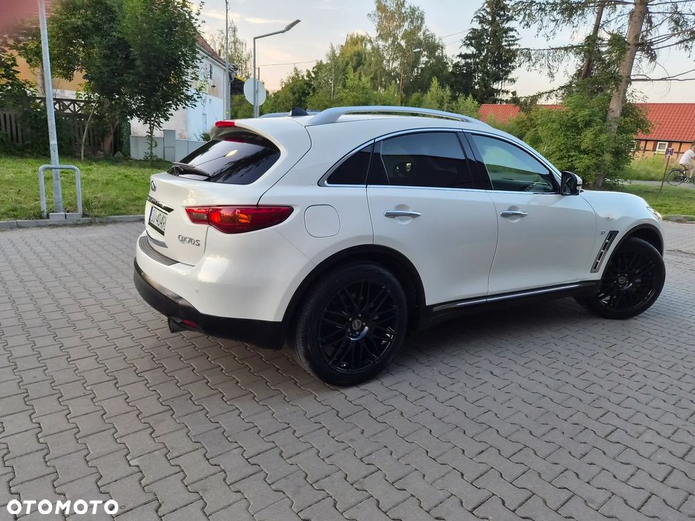 Infiniti QX70 3.7 S Premium - 10