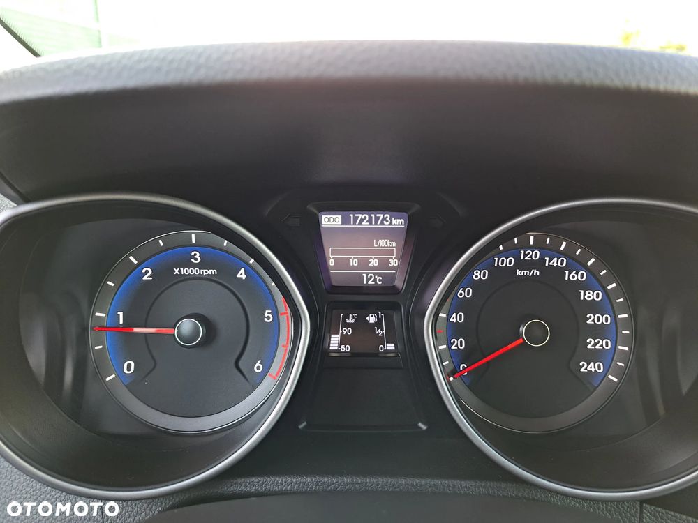 Hyundai i30 1.6 CRDi Classic + - 16