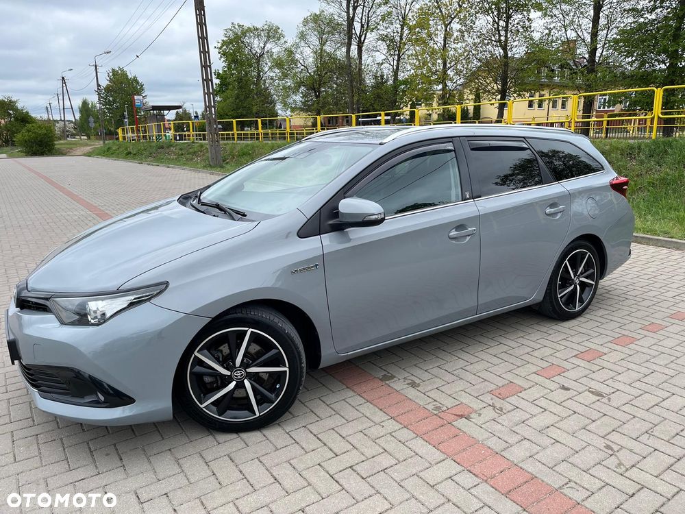 Toyota Auris 1.8 VVT-i Automatik Team Deutschland - 5