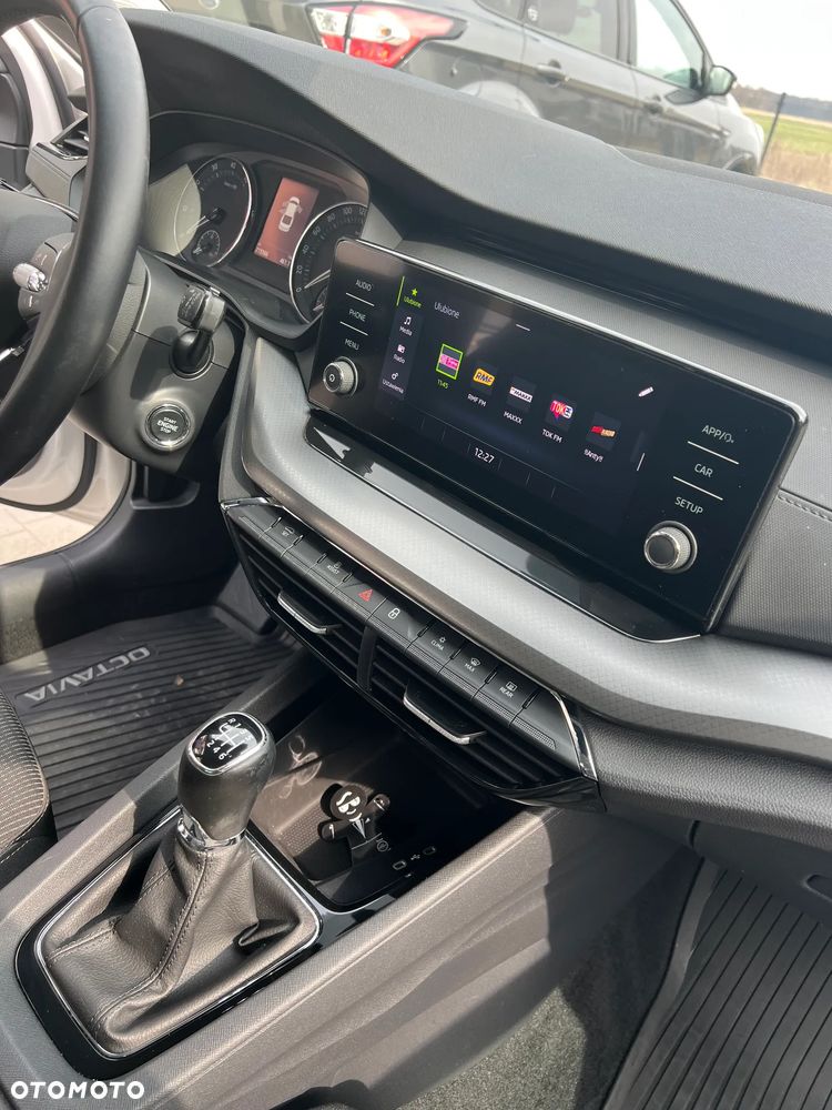 Skoda Octavia 1.5 TSI ACT Ambition - 9