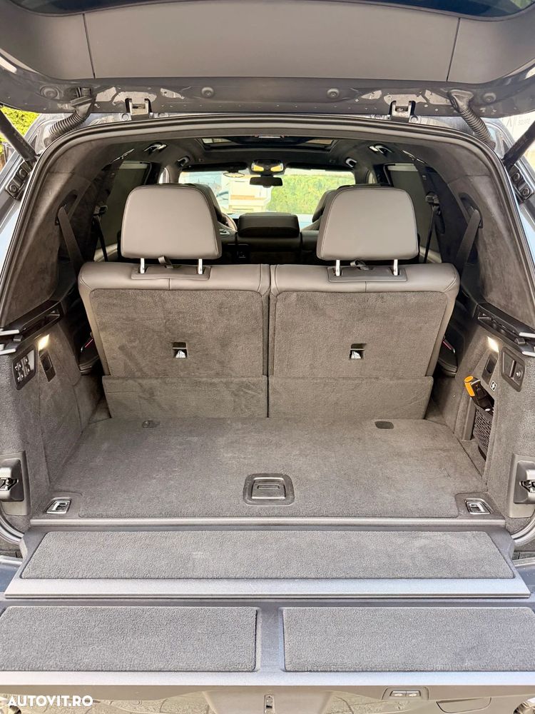 BMW X7 - 25