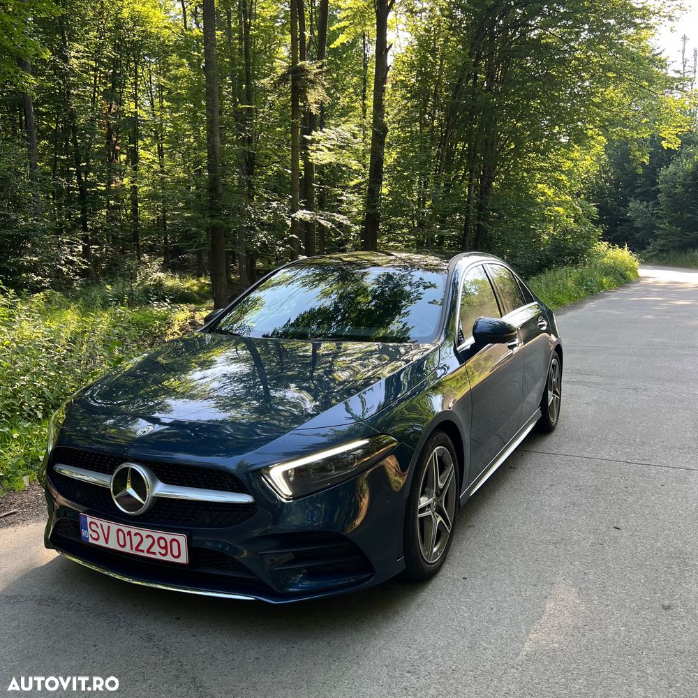 Mercedes-Benz A 220 4Matic 7G-DCT AMG Line - 4