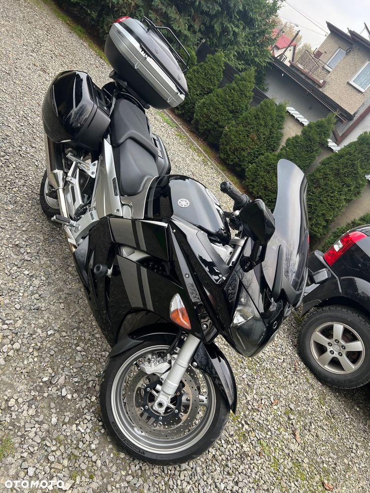 Yamaha FJR - 2