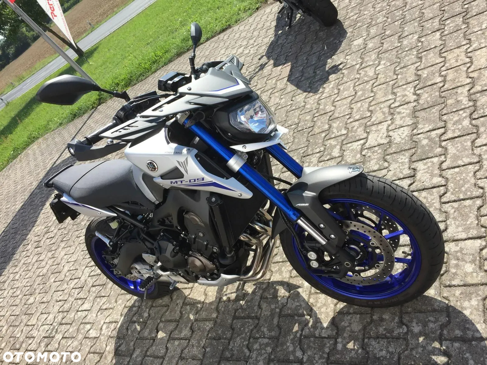 Yamaha MT - 14