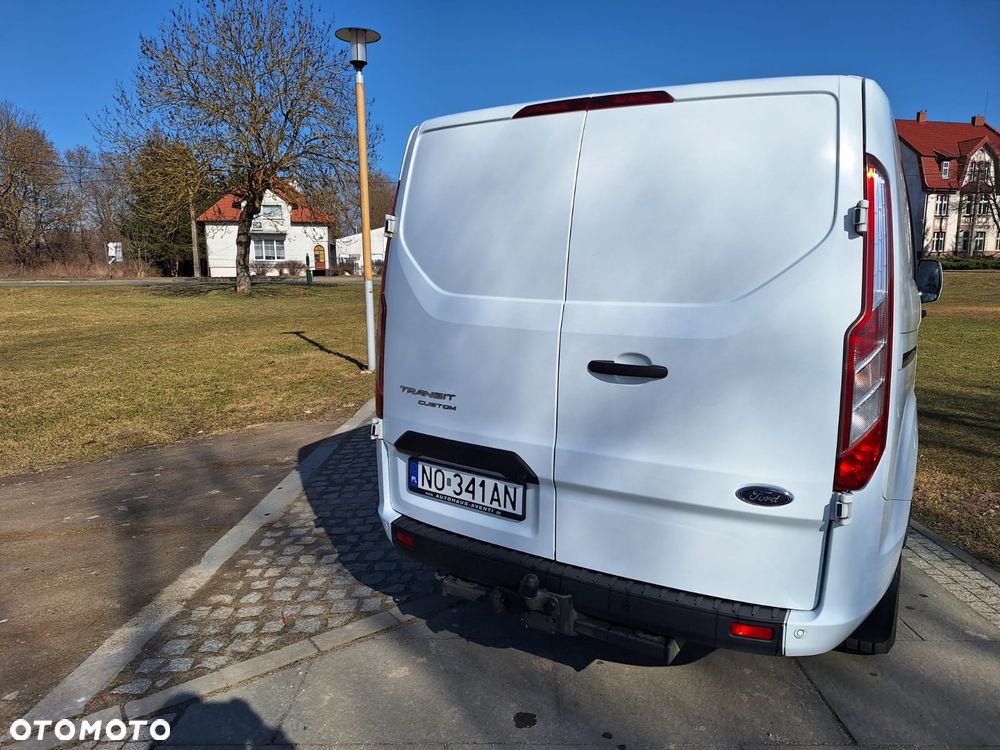 Ford Transit Custom - 9