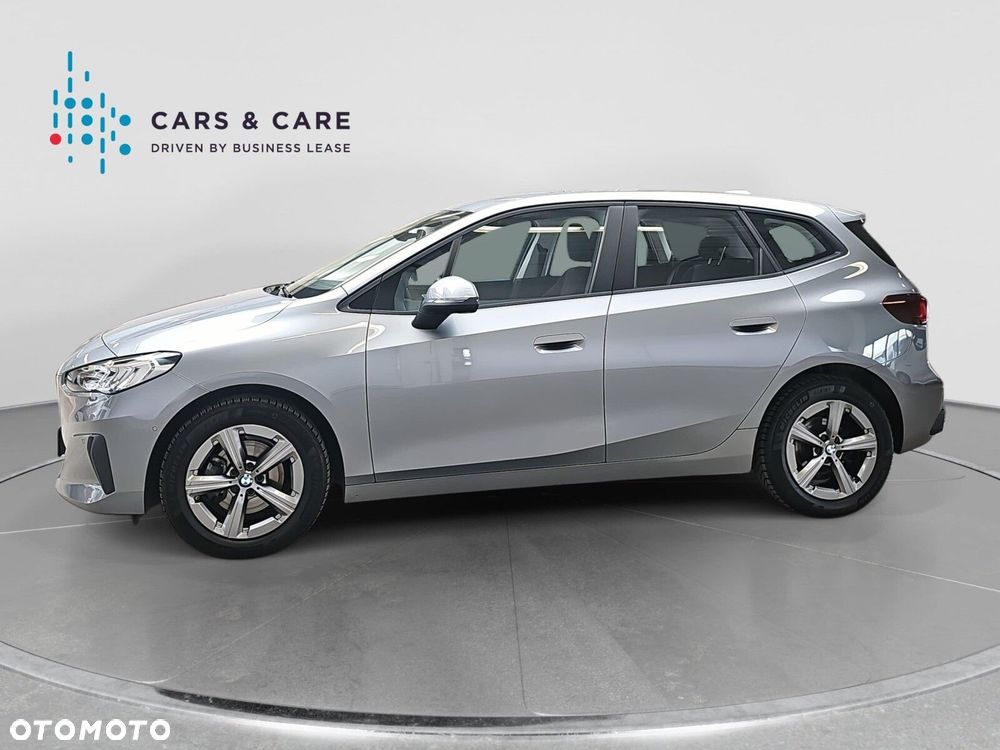 BMW Seria 2 218i - 32