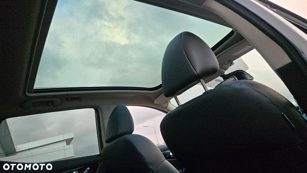Nissan Qashqai 1.6 DCi Tekna Xtronic EU6 - 24