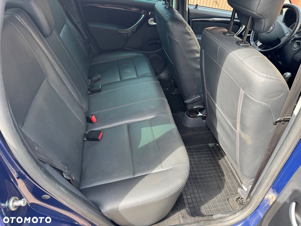 Dacia Duster 1.6 16V 4x2 - 16