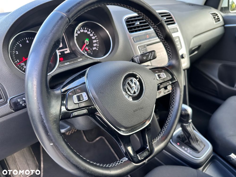 Volkswagen Polo 1.2 TSI Blue Motion Technology DSG Lounge - 16