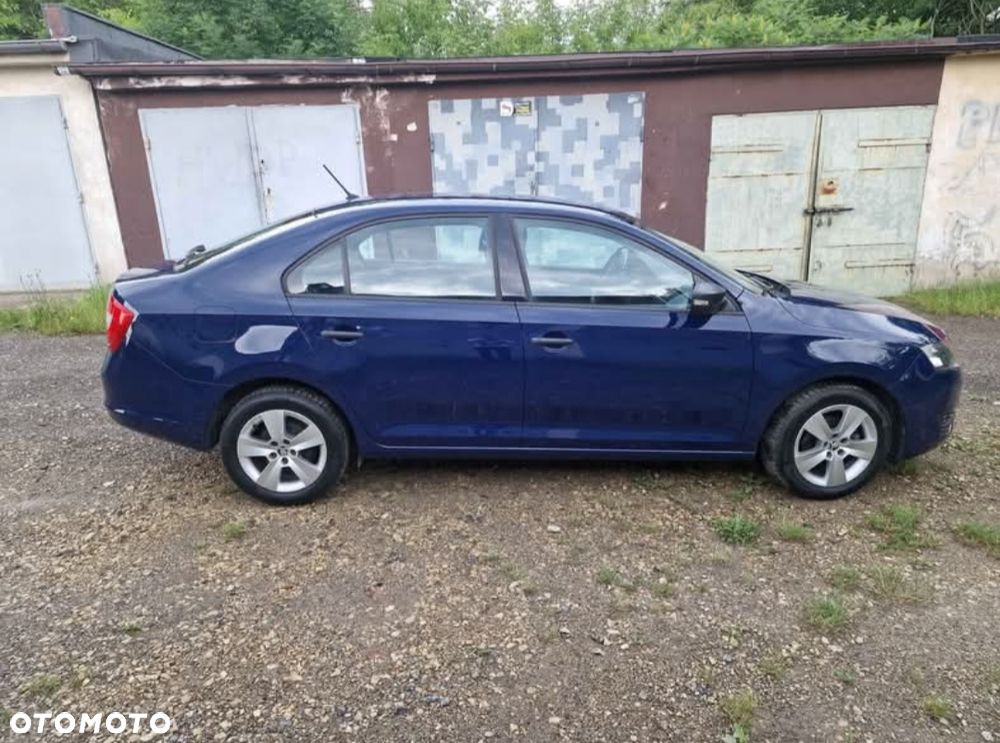 Skoda RAPID 1.2 TSI Ambition - 6