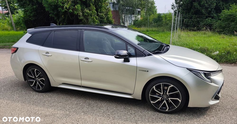 Toyota Corolla 2.0 Hybrid Executive - 6