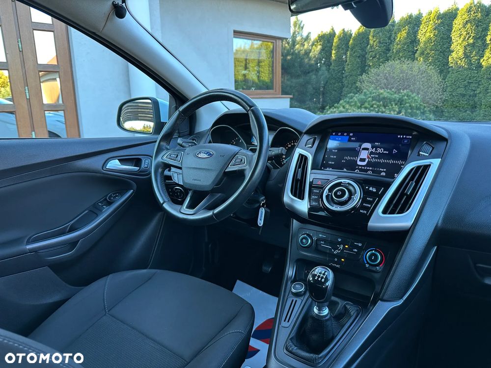 Ford Focus 1.5 EcoBlue STart-Stopp-System TITANIUM - 21