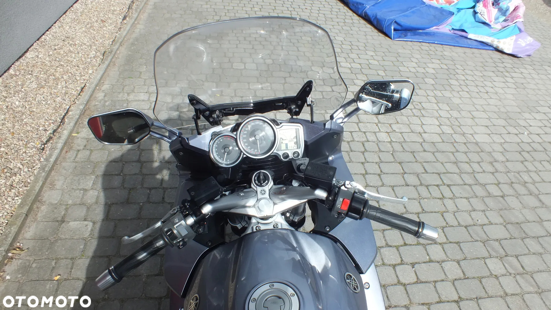 Yamaha FJR - 4