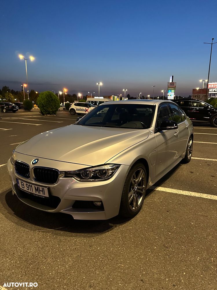 BMW Seria 3 330e iPerformance M Sport - 1
